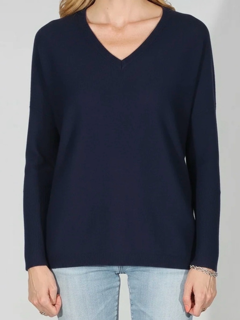 Metric Knits Everyday V‑Neck Sweater in Navy